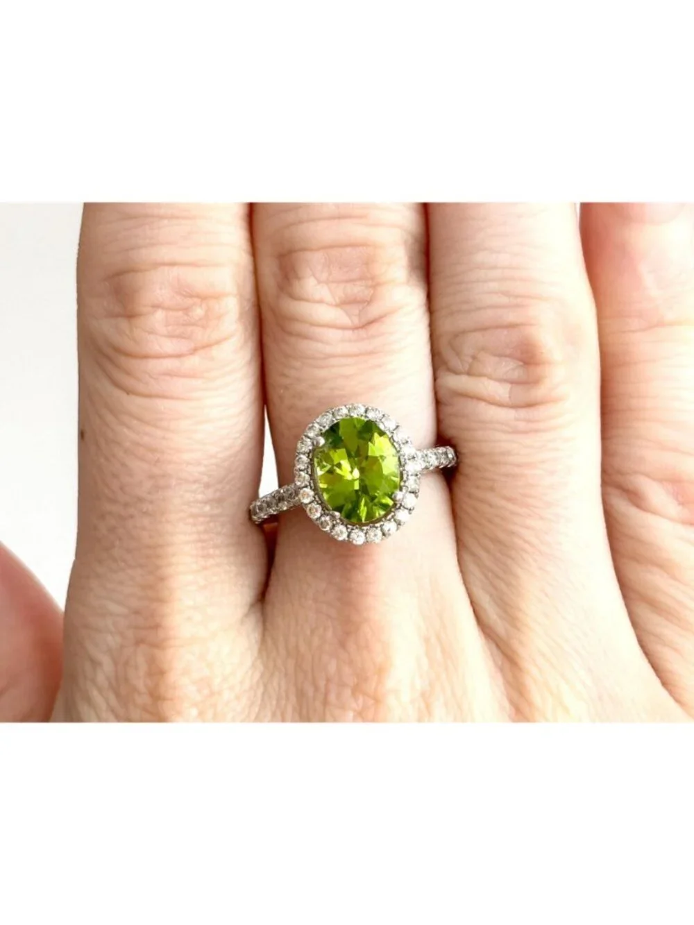 Peridot Gemstone Halo CZ Lined Sterling Silver 925 Vintage Ring - sz 7.25